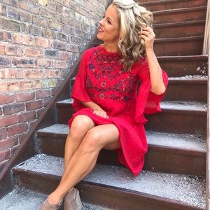 Umgee USA Red Floral Dress Small